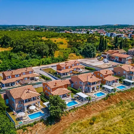 Lotus Villa *